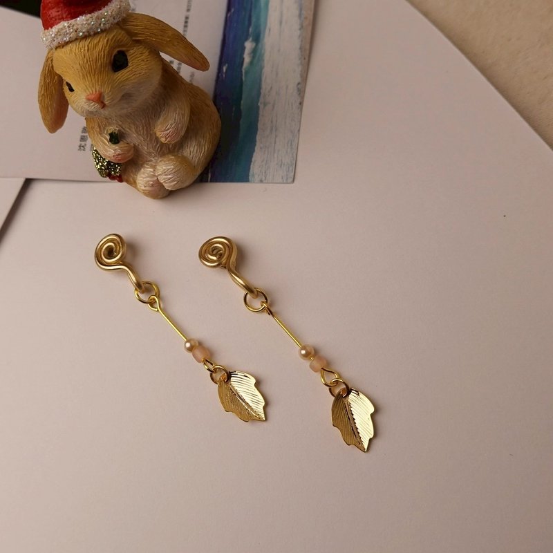 小日菲菲 痛くないイヤリングクリップ / ゴールドリーフ - ピアス・イヤリング - 金属 