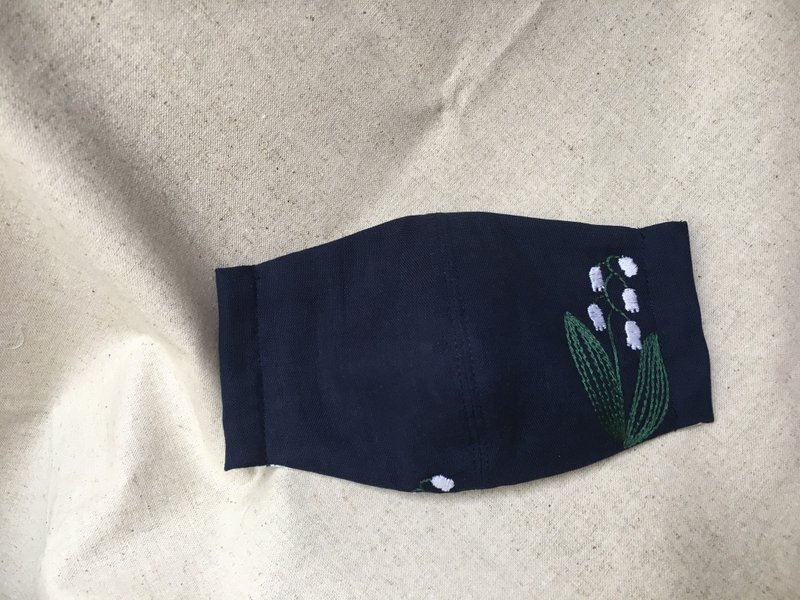 藍鐘鈴花刺繡立體兩用口罩or口罩套-日本製二紗(附耳繩) - 口罩/口罩收納套 - 棉．麻 