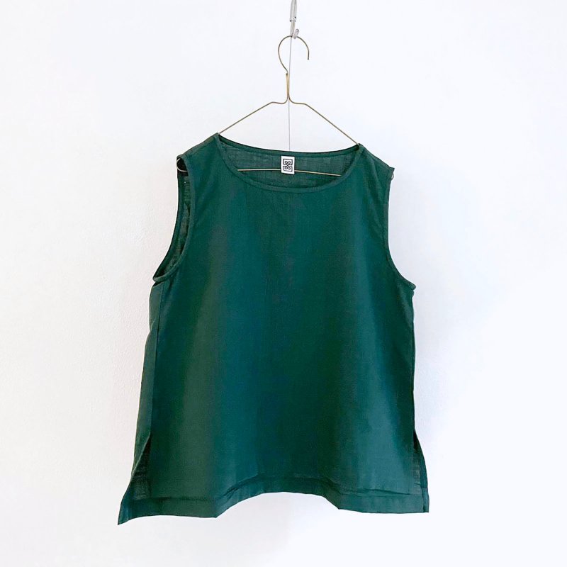 Oval collar vest-green - Women's Vests - Cotton & Hemp Green