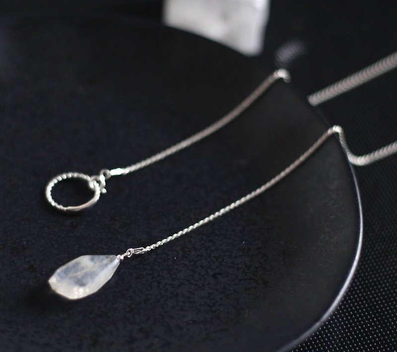 Emma exclusive order area drop pendant magic stone Moonstone Y word chain - Necklaces - Gemstone 