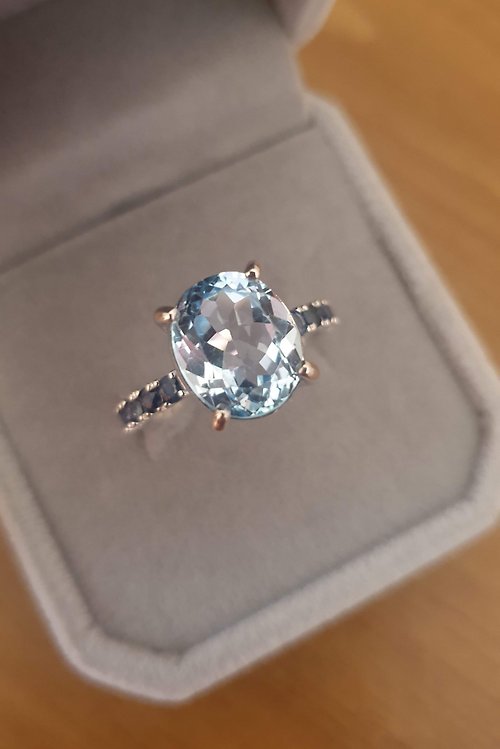 nucheecelic Sky Blue Topaz Ring with Blue Sapphire gemstones ,Natural gemstones, 925 Silver