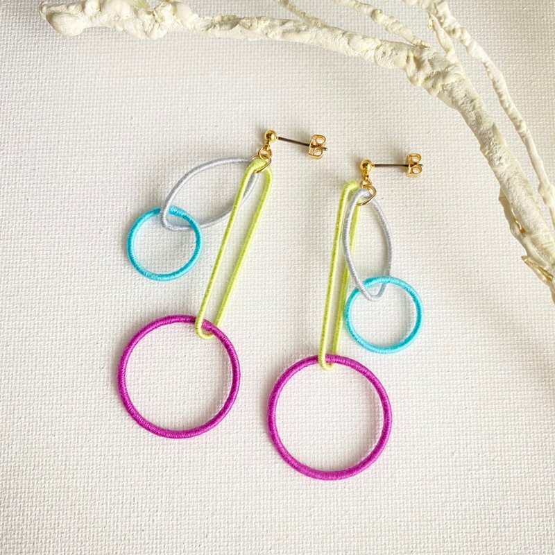 Hoop Hoop Earrings / Clip-On[Purple] - ต่างหู - ผ้าฝ้าย/ผ้าลินิน หลากหลายสี