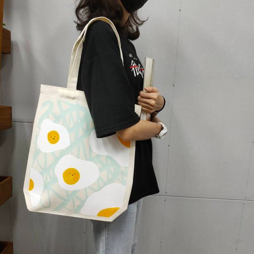 印花美術社EASYIN | 客製化服務 EASYIN 手繪塗鴉設計 雙面印花 帆布包 A4可裝-香煎荷包蛋