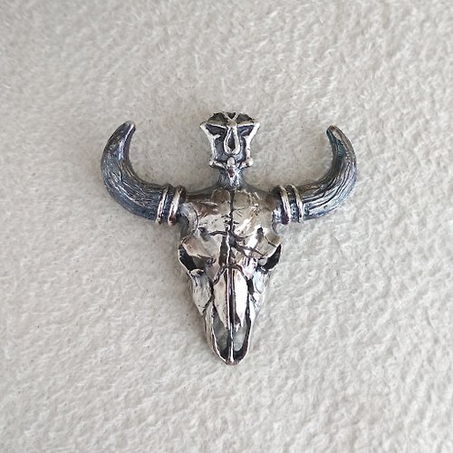Vigmarr Skull Bull.Buffalo.Bull Pendant.Bull Neclace.Silver Bull.Bison.925 Silver Bull.