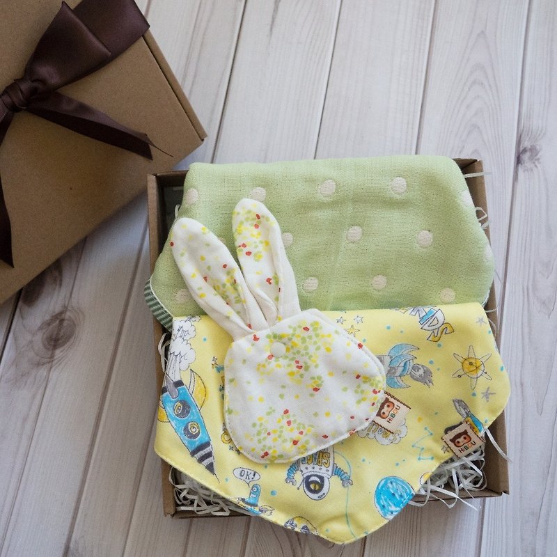 一點兒小心意 新生兒口水圍兜禮盒(6重紗圍兜+領巾+兔寶福袋) - 滿月禮物 - 棉．麻 多色