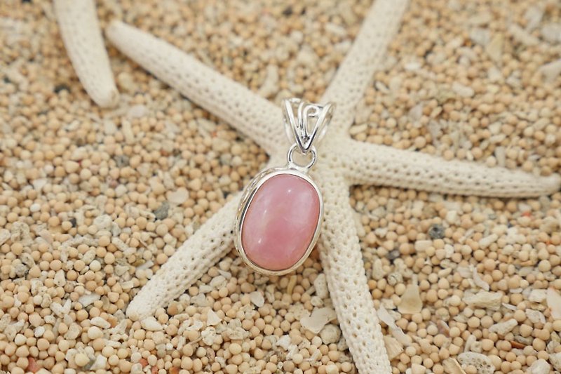 Pendant of pink opal - Necklaces - Stone Pink