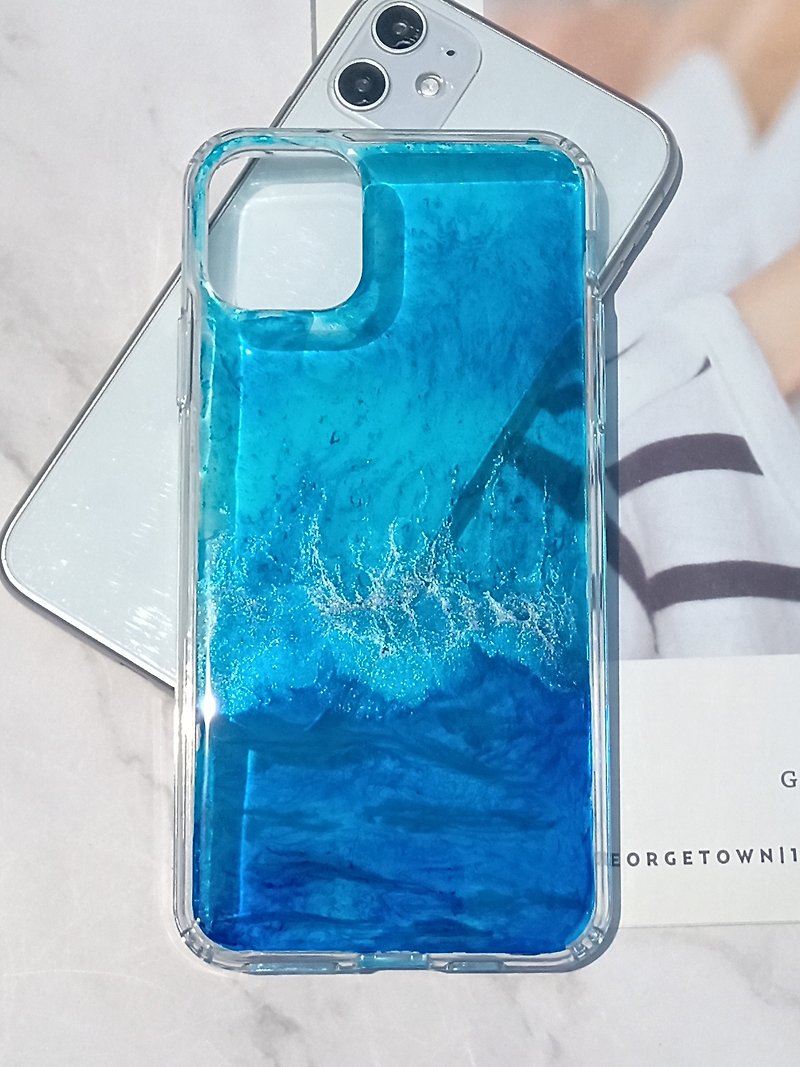 Handmade phone case, iPhone 11 Pro Max, Alcohol Ink, Ocean - เคส/ซองมือถือ - พลาสติก สีน้ำเงิน