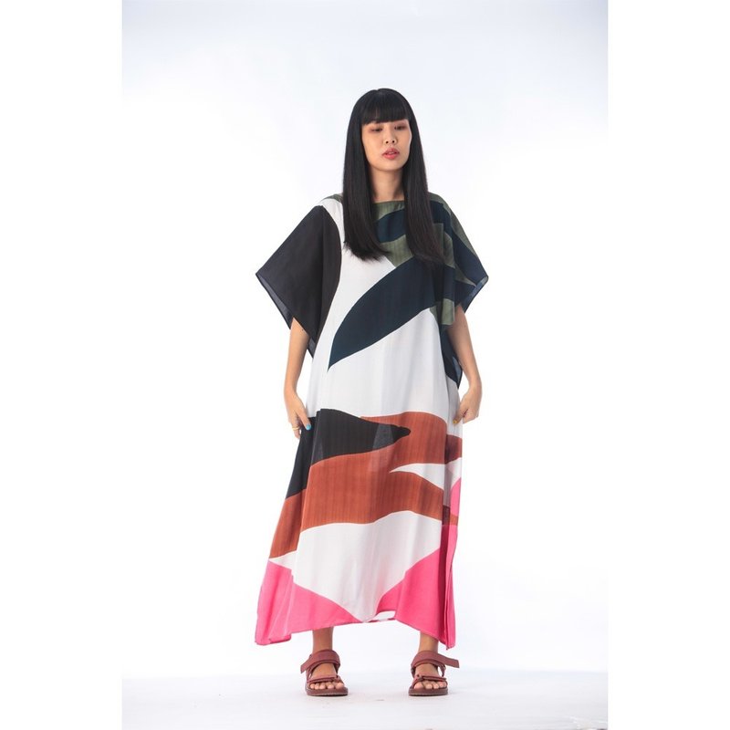 Hand Painted Cotton Silk Kaftan for Summer Resort Vacation Free Size - 洋裝/連身裙 - 棉．麻 粉紅色