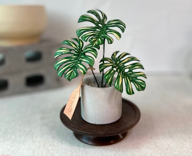 Thai spotted turtle taro - handmade leather small potted plant for gift giving - ตกแต่งต้นไม้ - หนังแท้ 