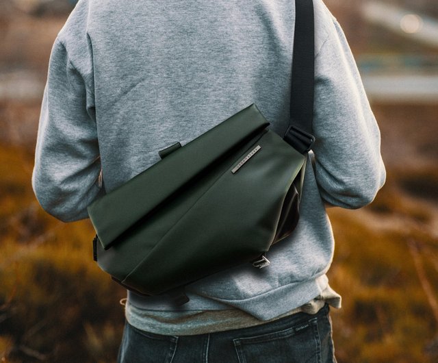 NIID R1 sling bag black label ブラック niid R1 Sling Bag | KYLIEKLARE