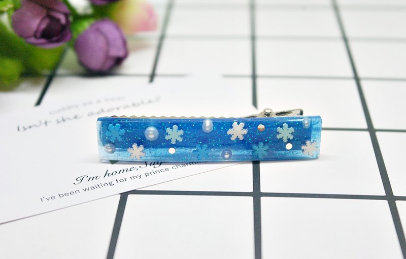 Resin Duckbill Hair Clip-It's Snowing-#少女#少女#Hair Clip - เครื่องประดับผม - เรซิน สีน้ำเงิน