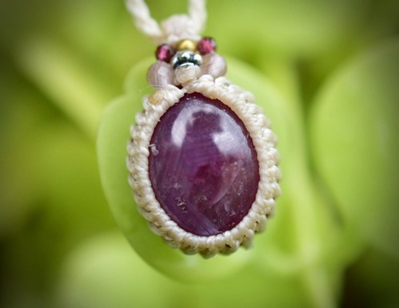 Corundum and Light Star Ruby Macrame Pendant 634 - Necklaces - Gemstone 