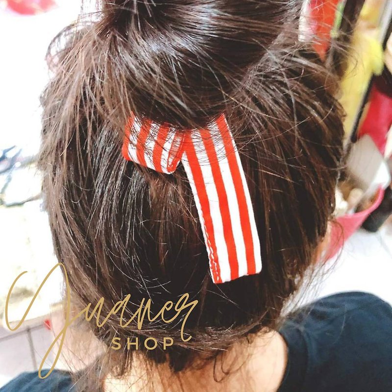 Vibrant, fresh, literary and artistic hair circle has been striped and a wide-brimmed hair tress - Hair Accessories - Cotton & Hemp Red