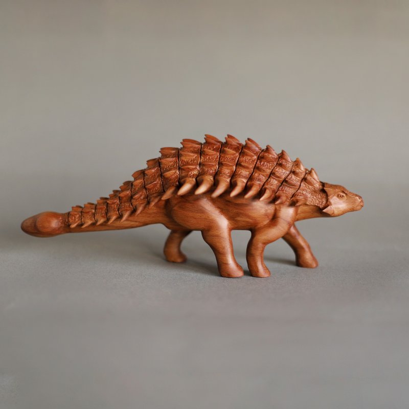 Wooden dinosaur Ankylosaurus, wooden hand carved statue - ของวางตกแต่ง - ไม้ 