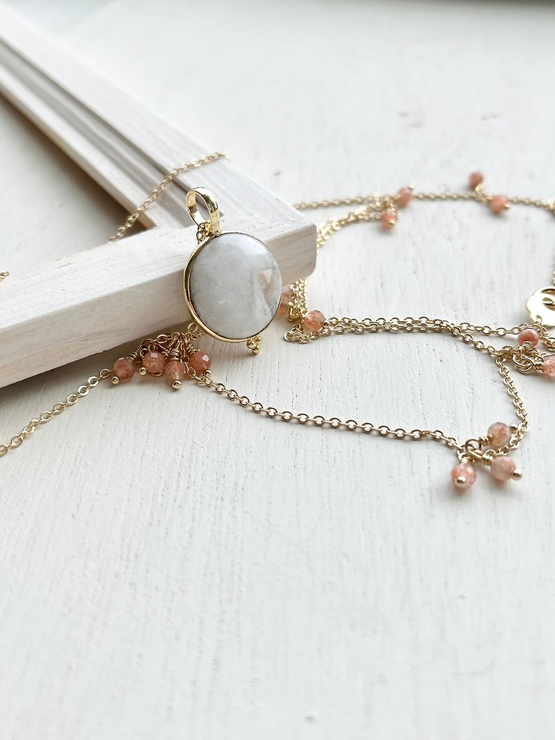Moonstone  Long necklace 【Sunstone】 - Necklaces - Semi-Precious Stones White