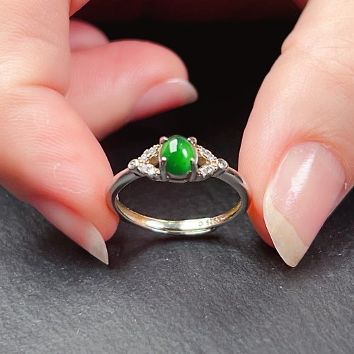 瓔珞珠寶盒 E.L.Jewelry Box 冰綠蛋面翡翠925純銀鑲嵌戒指 | 天然緬甸玉翡翠A貨