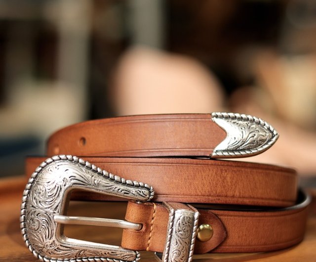 Italian Western Cowboy Three-piece Carved Cavalry Belt Handmade - Shop OLD  SELING LEATHER Belts - Pinkoi