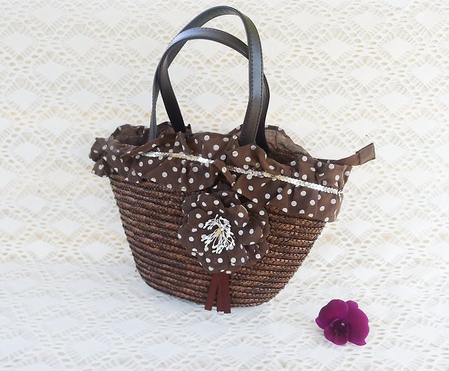 Medium Size vintage Handmade Brown Straw Top Handle bag, Wicker