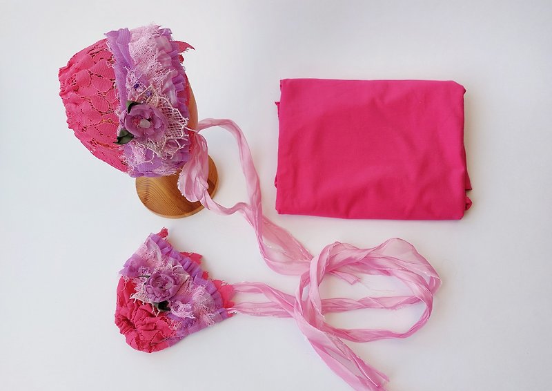 Newborn lace bonnet, and newborn photo wrap for Newborn photo outfit - 嬰兒帽子/髮帶 - 其他材質 粉紅色