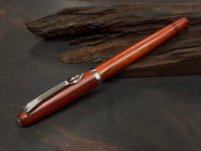 Rosewood pull-top fountain pen - Fountain Pens - Wood 