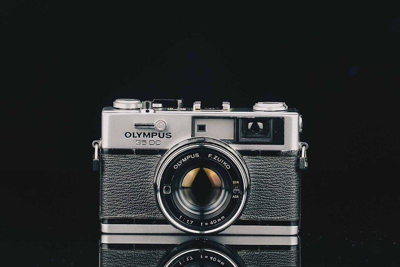 Olympus 35 DC #2932 #135 film camera - Cameras - Other Metals Black