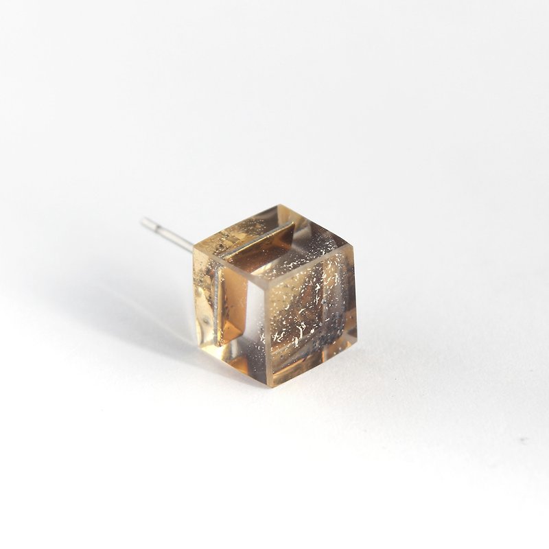 Resin Earrings / 920 / Second Sun - Single Stud - Earrings & Clip-ons - Resin Gold