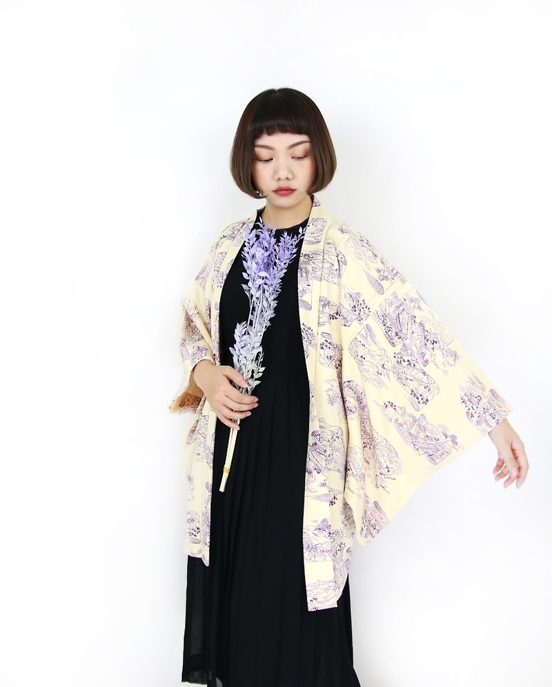 Back to Green :: Japan back to kimono feather weave light yellow at the end of the purple depiction of both men and women can wear / / vintage kimono (KI-76) - Women's Casual & Functional Jackets - Silk 