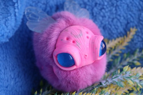 LeleaCreatures TO ORDER Fluffy little pink fly with shiny eyes and wings
