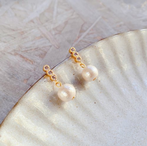 BELOVED cotton pearl 日本棉珍珠 棉珍珠 單排鋯石耳環 棉花珍珠