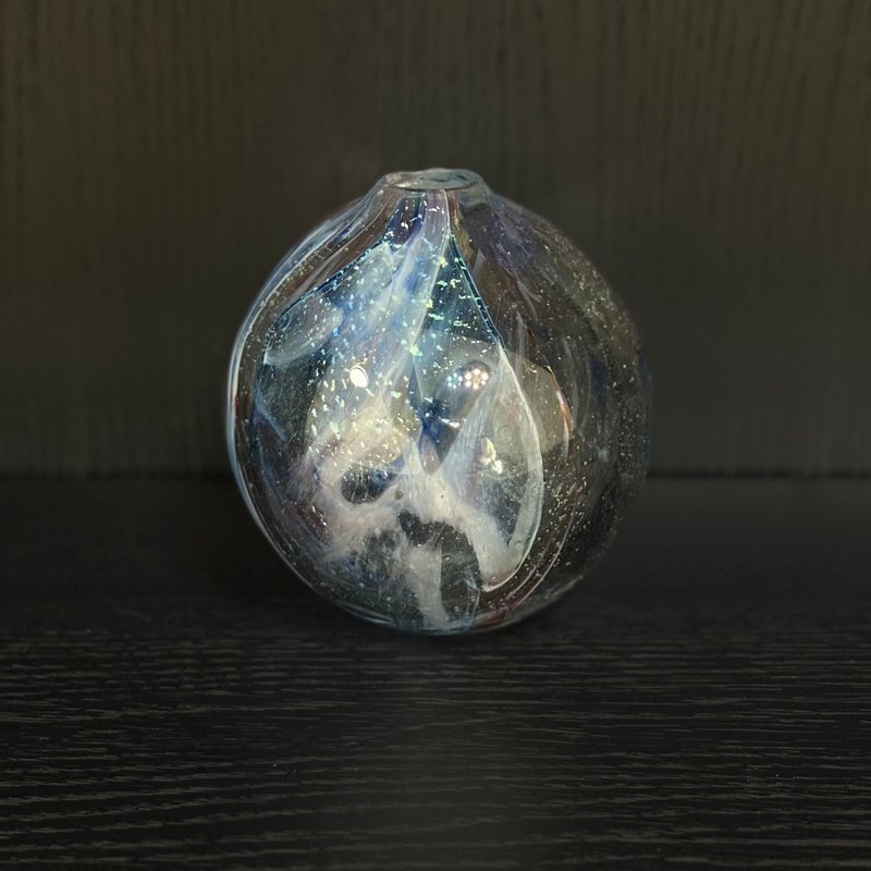 幻光渦輪玻璃花瓶 - 擺飾/家飾品 - 玻璃 
