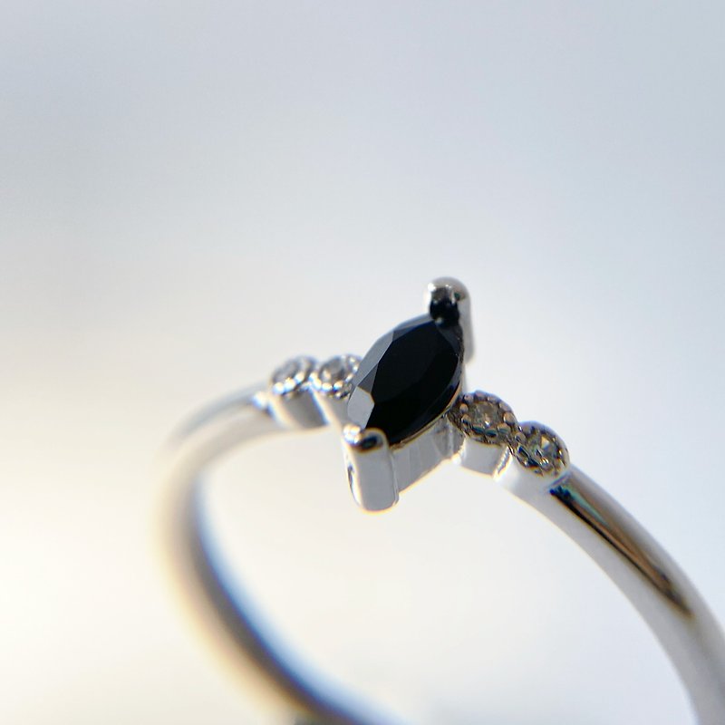 15% off on any 2 pieces | Brazilian black onyx sterling silver ring (SI level) - แหวนทั่วไป - เงินแท้ 