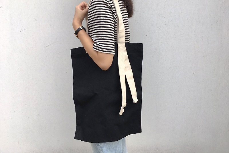【素面款】黑色帆布直式袋 | 米白背帶 - 側背包/斜背包 - 棉．麻 