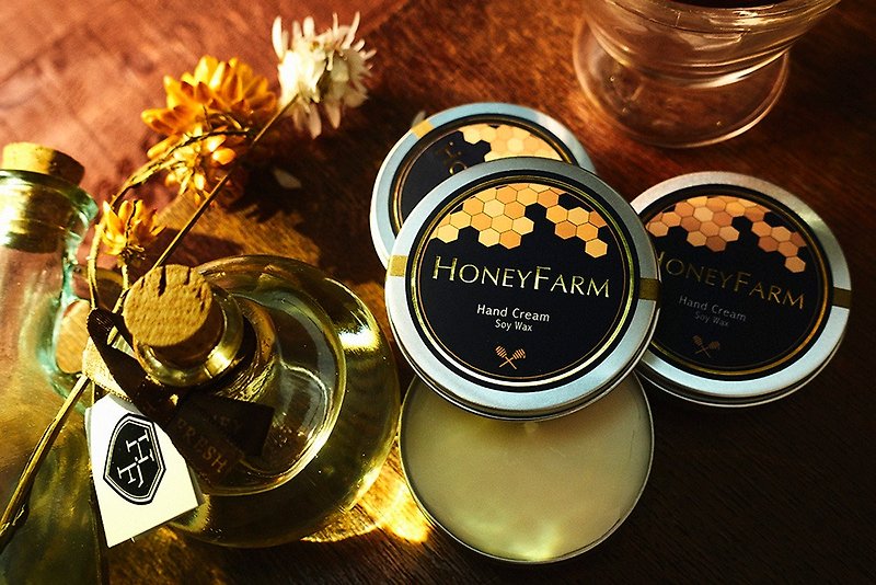 P.Seven Producer [Honey Hall] Pillow Sleeping - Honey Fragrance Skin Care Candle (Small - Travel Can) - น้ำหอม - วัสดุอื่นๆ ขาว