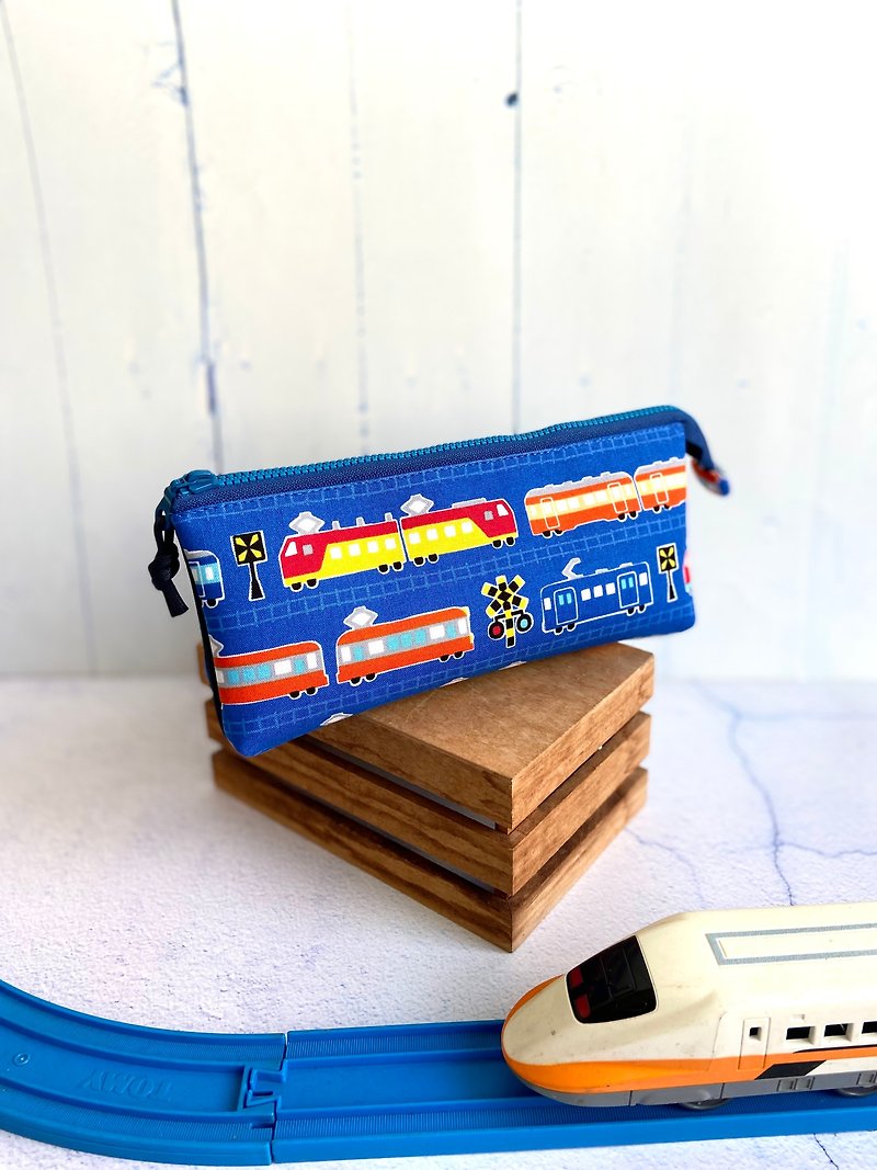 Japan Shinkansen three-layer pencil case exchange gifts for graduates day