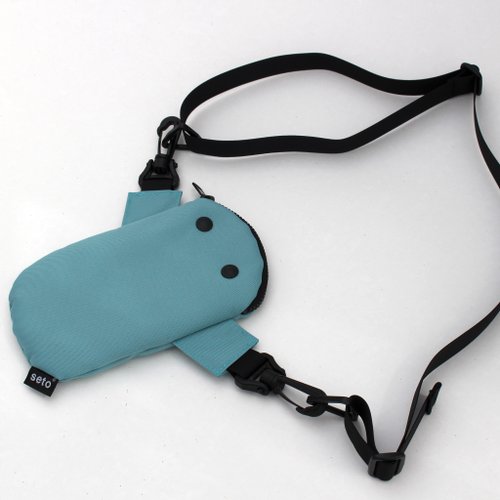 seto seto / creature bag / iPhone case / small bag / Mame-sagari / Water Blue