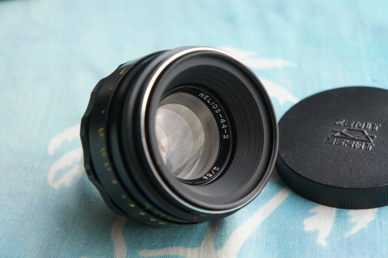 Helios 44-2 58mm F/2 lens for M42 Zenit Pentax Practica - Cameras - Other Materials 