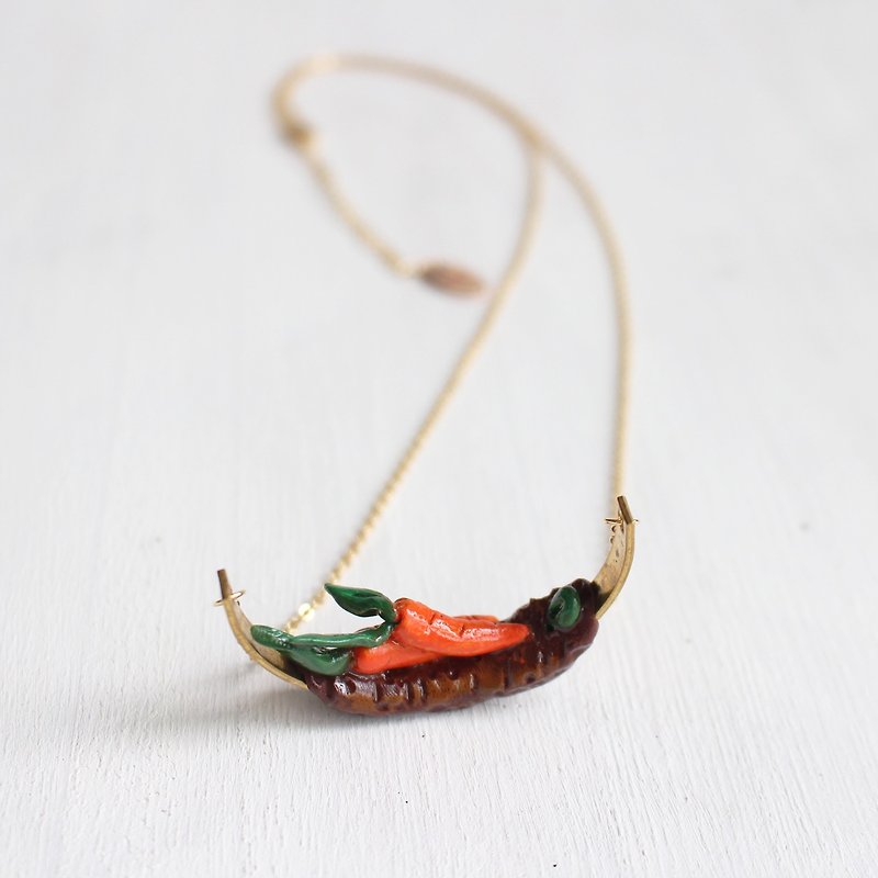 Carrot handmade necklace  I No. 86 Story ~ Simple life - สร้อยคอ - ดินเผา สีส้ม