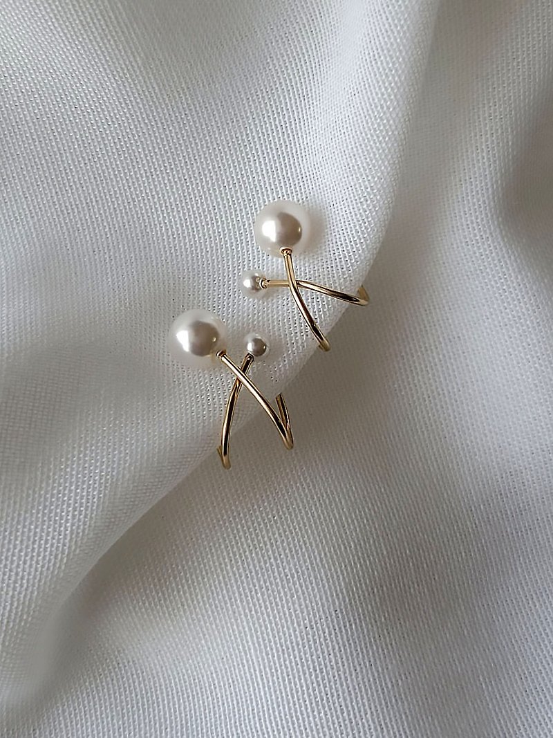 [Mother's Day Gift] Pure White Crystal Pearl U-Mount-14KGF Clip-On Painless Earrings - ต่างหู - ไข่มุก ขาว