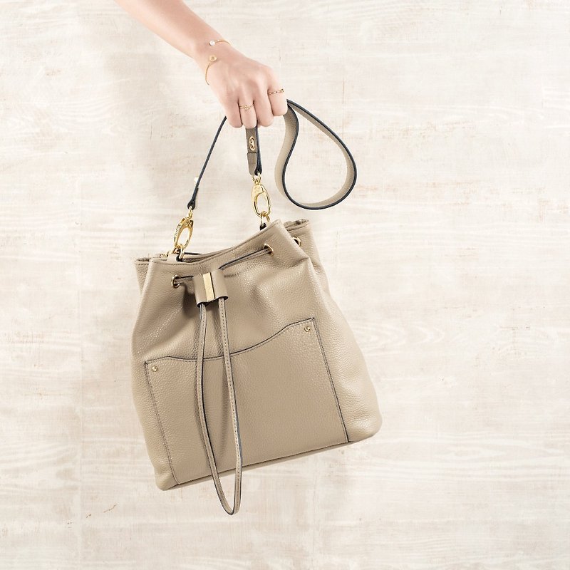 Beverly cowhide bucket bag-linen grey - Messenger Bags & Sling Bags - Genuine Leather Gray