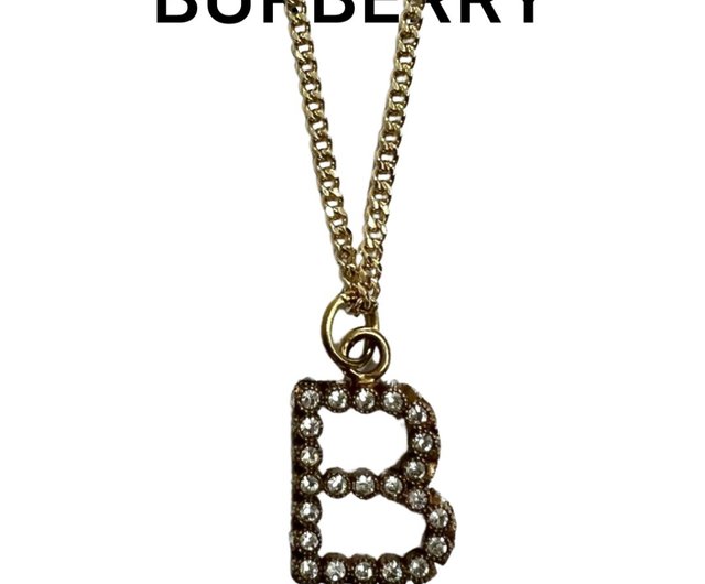 Burberry pendant hot sale