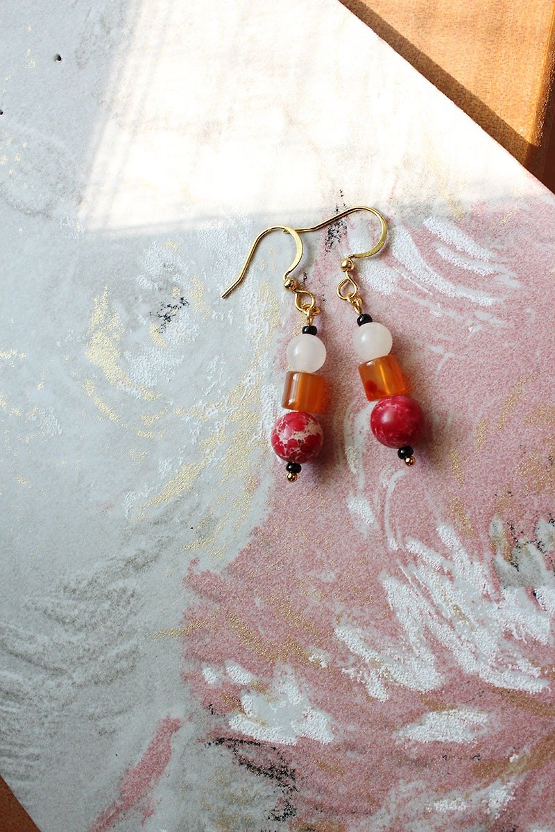 candied haws earrings - ต่างหู - วัสดุอื่นๆ สีแดง