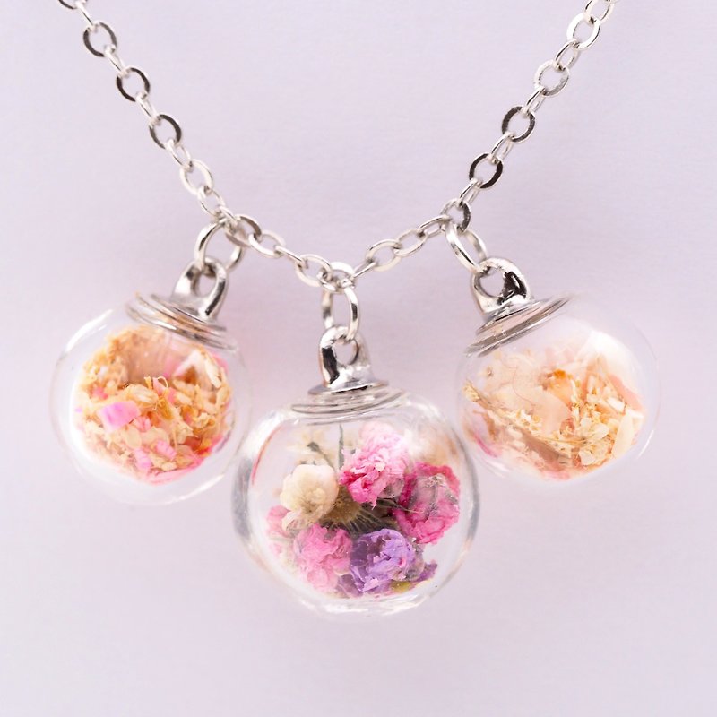 「愛家作-OMYWAY」Handmade three Dried Flower Necklace - Glass Globe Necklace - Chokers - Glass White