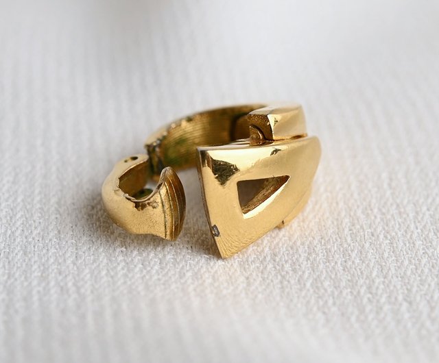 ジバンシィ　ピアス　vintage GIVENCHY(ジバンシィ) ロック ピアス シルバー｜【公式