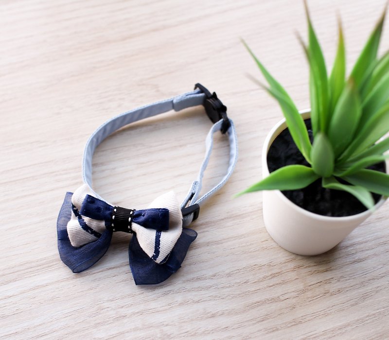 Literary style Gemstone bow cat collar - Collars & Leashes - Cotton & Hemp 