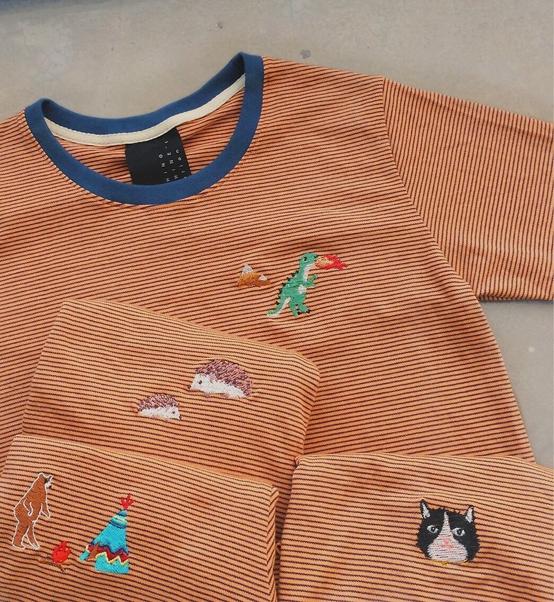 Sunshine Striped Long Sleeve Top / Dinosaur/Hedgehog/Bear/Cat Embroidery【雙 11 限定 - Women's T-Shirts - Cotton & Hemp Orange