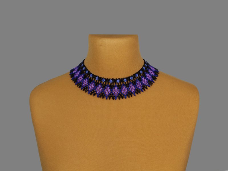 Black and purple beaded necklace for woman - 項鍊 - 玻璃 紫色