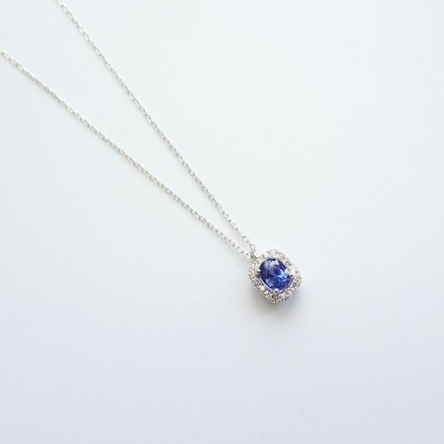 Joyce Wu Handmade Jewelry 天然藍寶 小巧橢圓切割 微鑲鑽石 純 18K 金 項鍊鎖骨鍊 客製長度