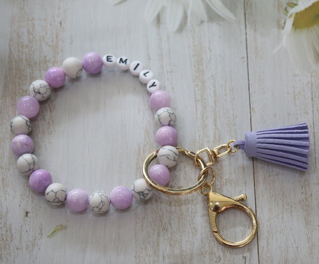 パーソナライズされたビーズのリストレットバングルブレスレット