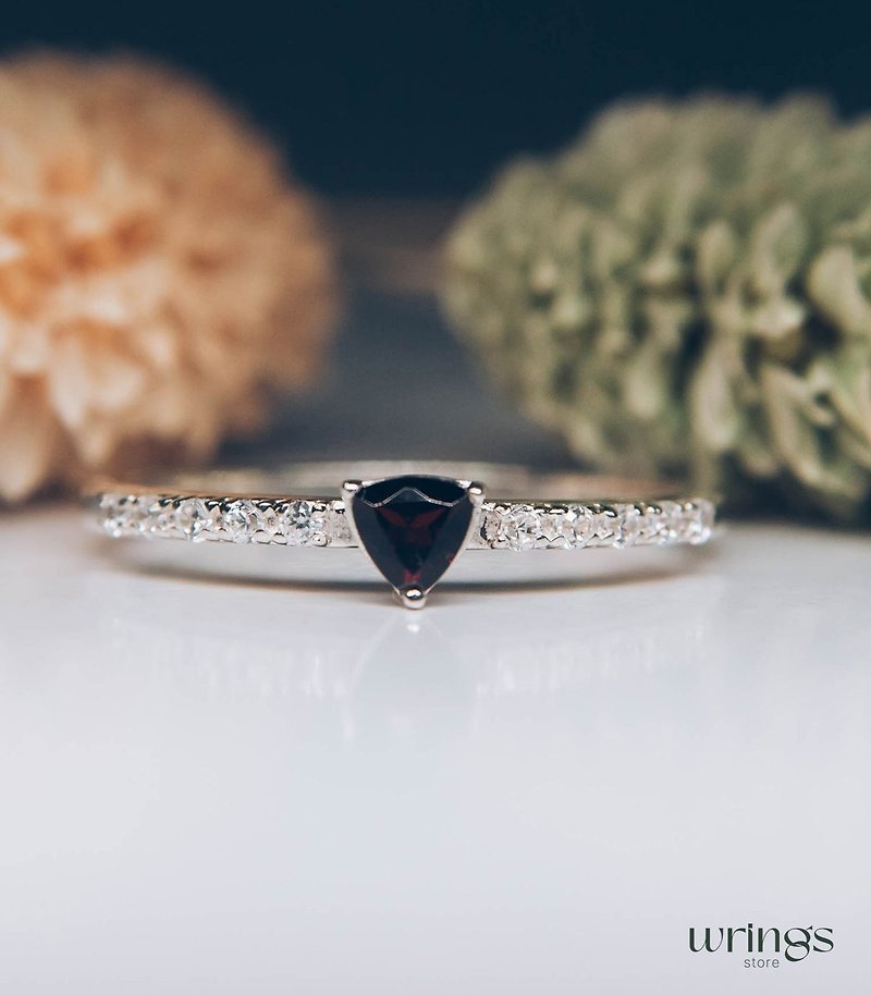 Trillion Cut Garnet Engagement Ring with Small CZ Side Stones Custom Red Gem - แหวนทั่วไป - เงินแท้ สีแดง