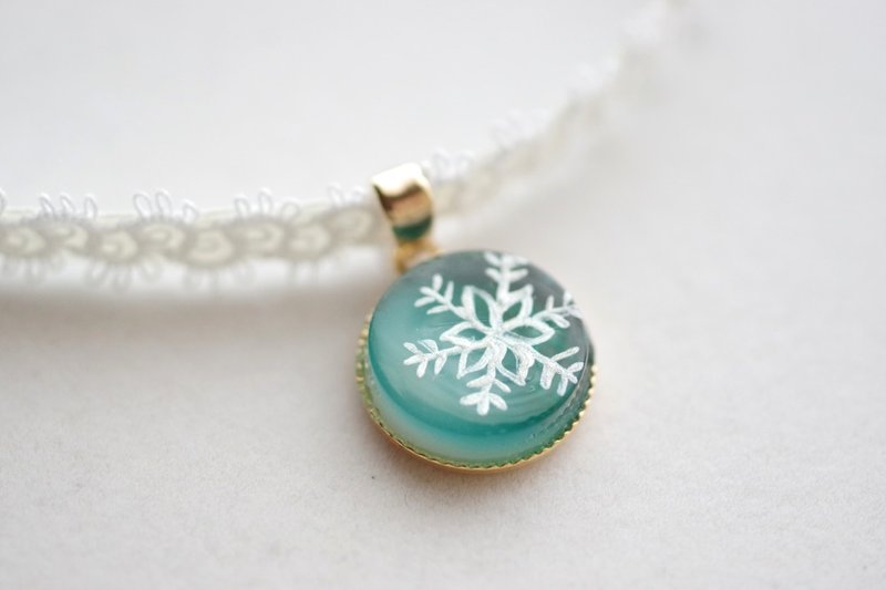 Resin Art Square Pendant Deep in the Night Darkness - Necklaces - Resin Green